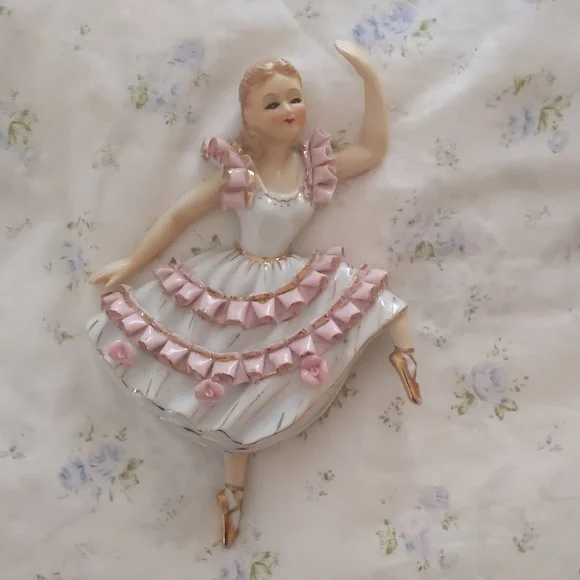 Lot of 2 Porcelain ballerinas wall - Picture 3 of 6